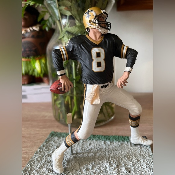NFL Player Manning 2005 Figurine - Picture 2 of 7